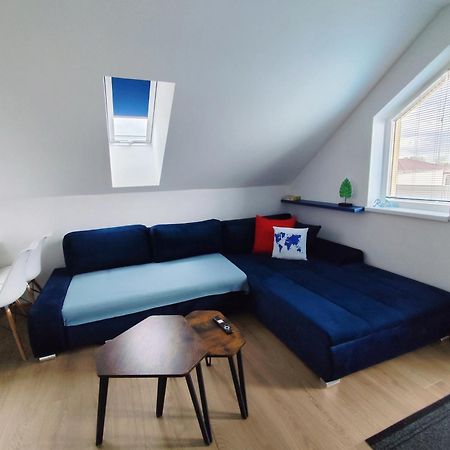 Ahoy Relax Apartmany Nesvady Bagian luar foto