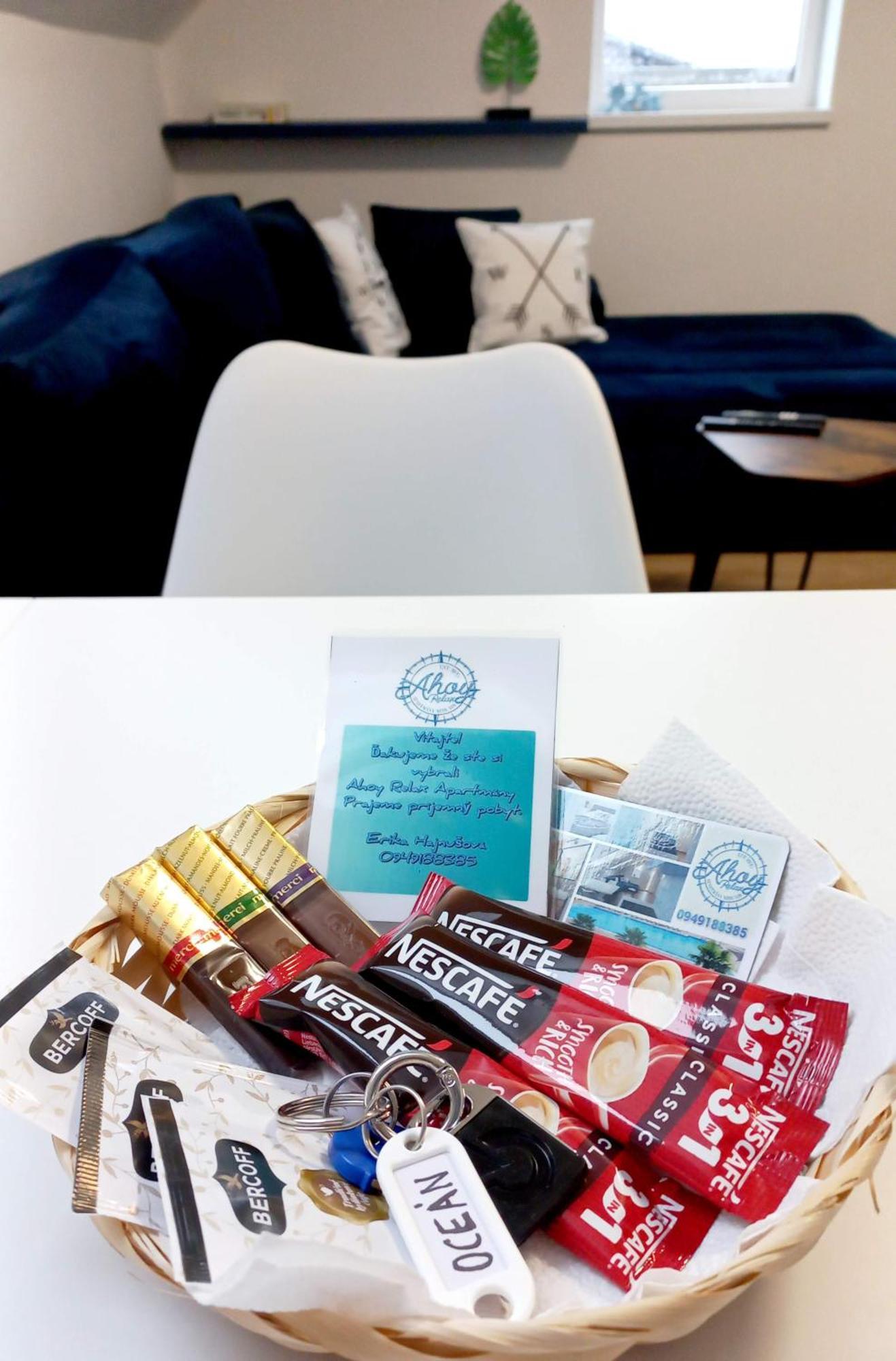 Ahoy Relax Apartmany Nesvady Bagian luar foto