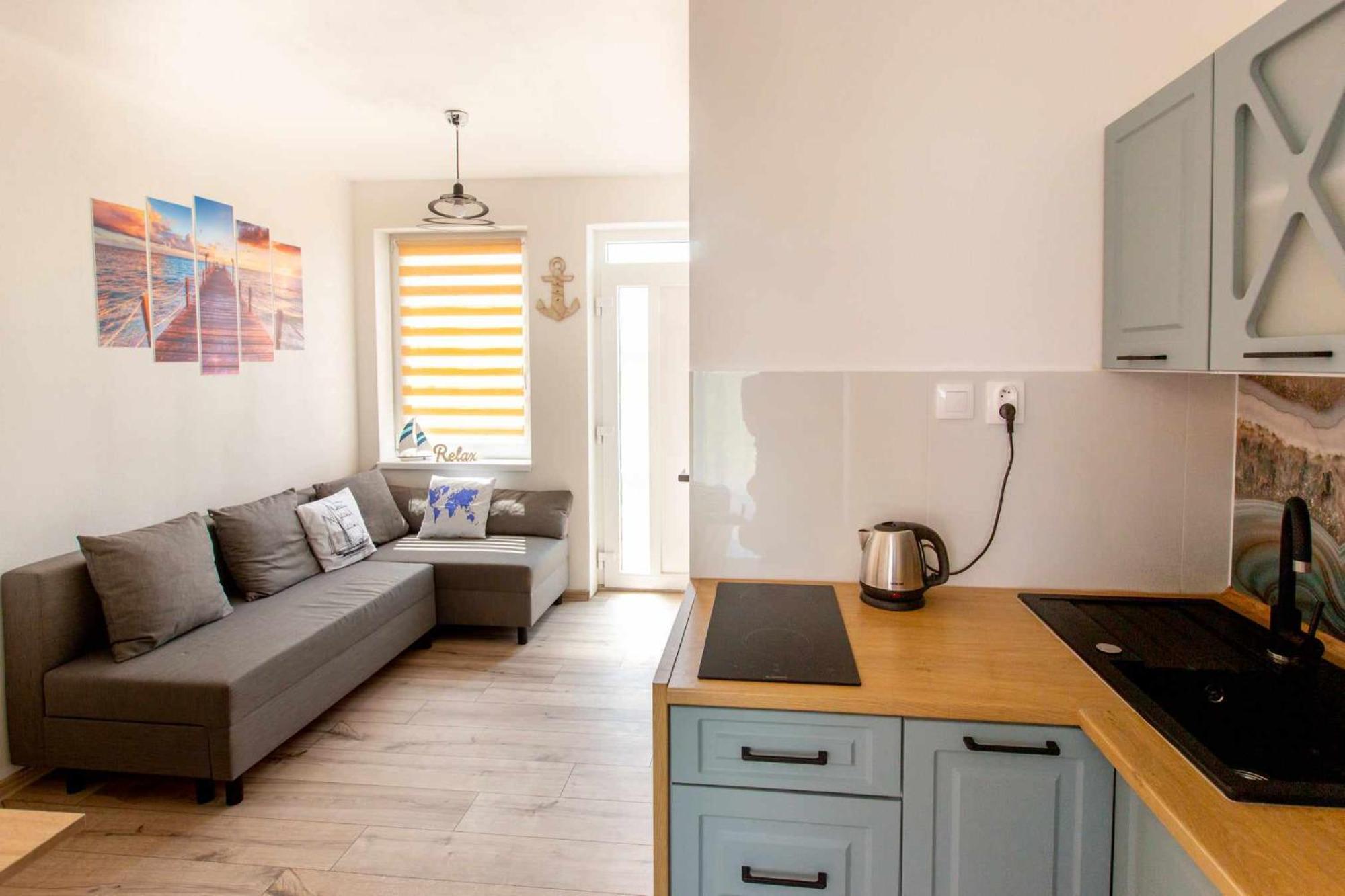 Ahoy Relax Apartmany Nesvady Bagian luar foto
